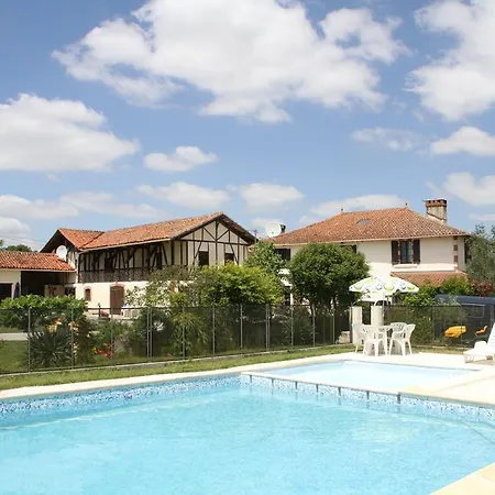 Aou Carde Appartement