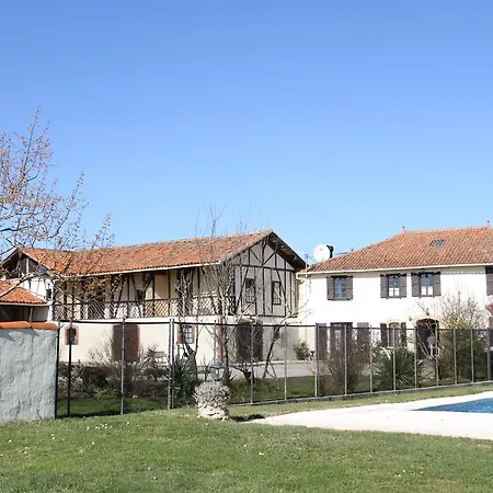 Aou Carde Appartement Lagarde-Hachan